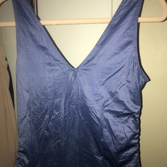 Express Top - Size L - Picture 3 of 3